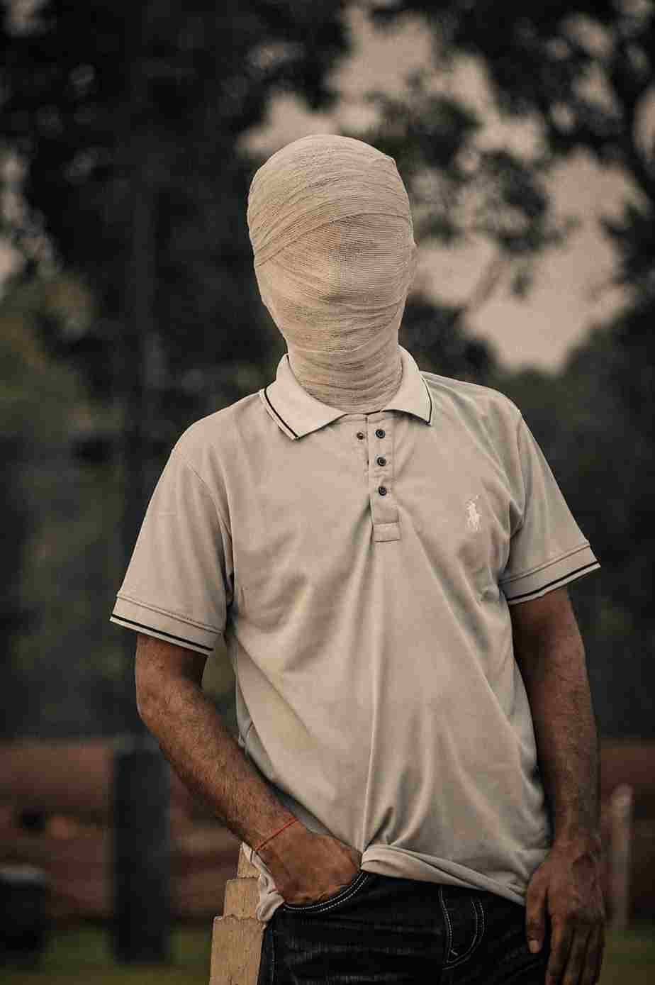Face Bandage AI Photo Editing Prompt 2026