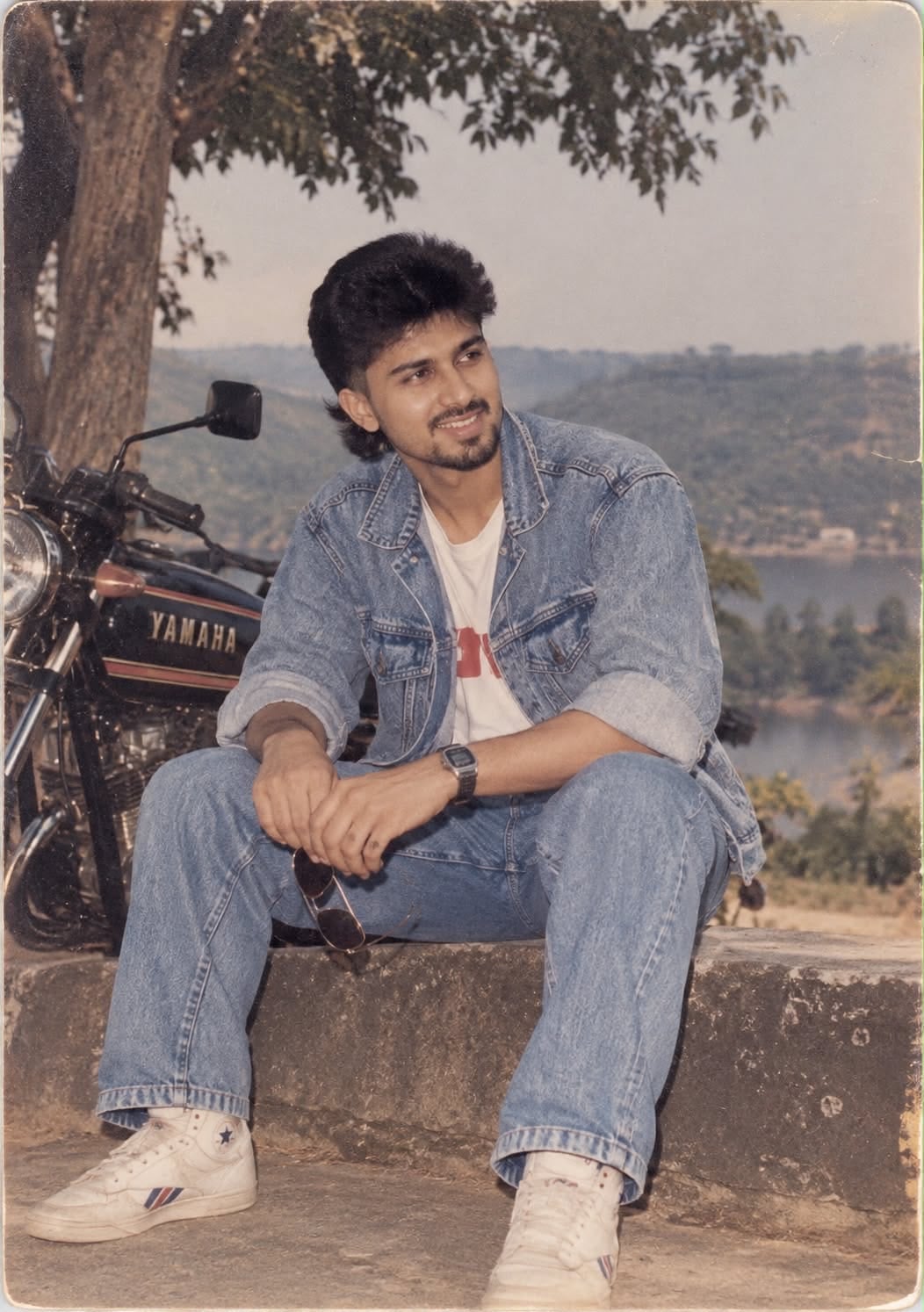 1980s AI photo prompt for boys - retro denim look with vintage Yamaha motorcycle