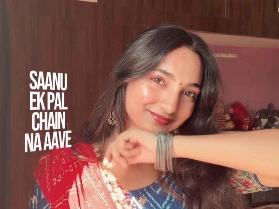 Saanu Ek Pal Chain Na Aave VN Template Code (2026)